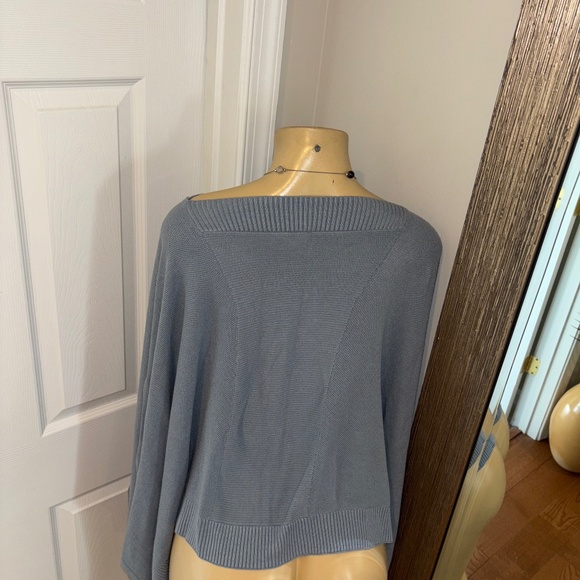 Women’s Lululemon Blue Forward Flow Knit Sweater Top Poncho OS - Picture 3 of 5